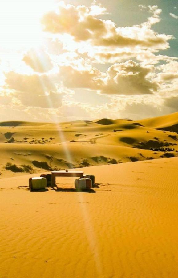 梅尔祖卡 Erg Chebbi Dunes Desert Camp酒店 外观 照片